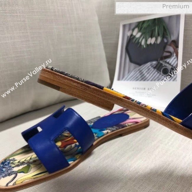 Hermes Calfskin Oran Sandal With &quot;Fantaisie Botanique&quot; Printed Canvas Blue 2020 (MD-20040122)