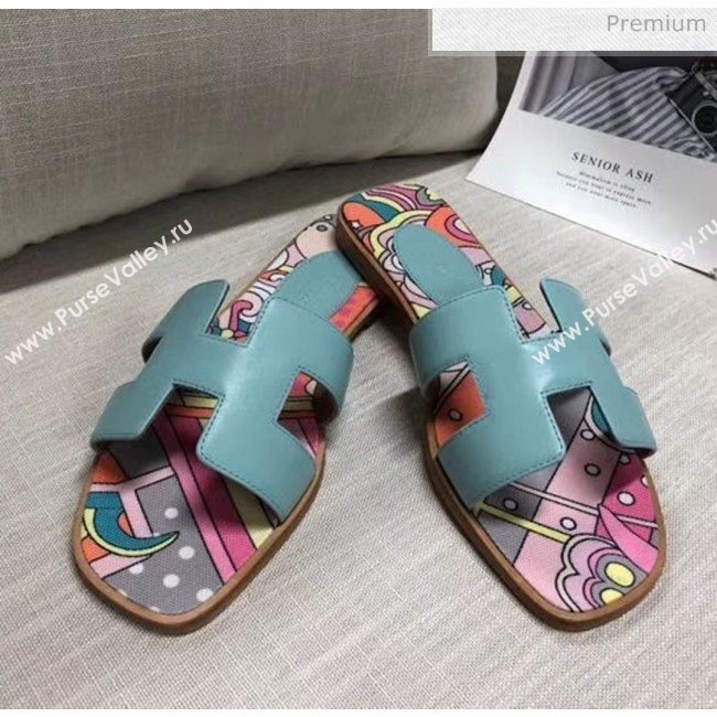 Hermes Calfskin Oran Sandal With &quot;Fantaisie Botanique&quot; Printed Canvas Light Blue 2020 (MD-20040125)