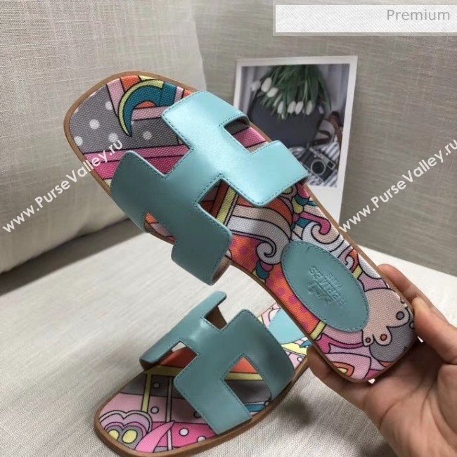 Hermes Calfskin Oran Sandal With &quot;Fantaisie Botanique&quot; Printed Canvas Light Blue 2020 (MD-20040125)