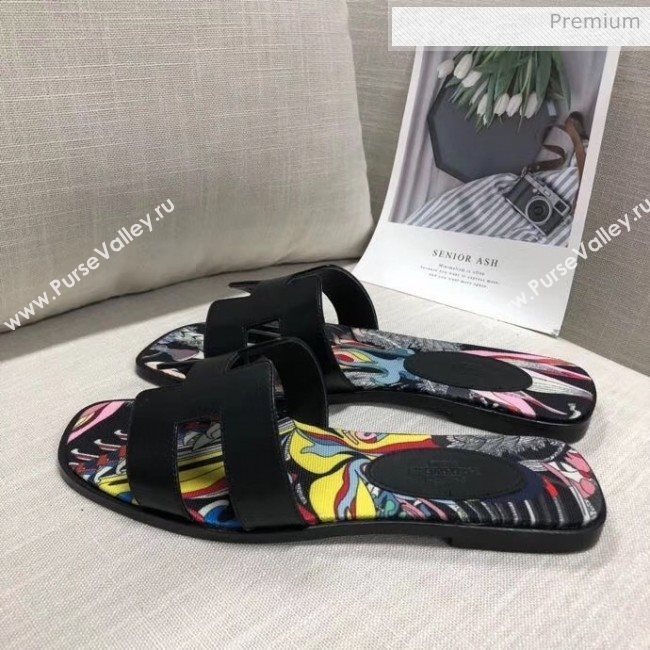 Hermes Calfskin Oran Sandal With &quot;Fantaisie Botanique&quot; Printed Canvas Black 02 2020 (MD-20040126)