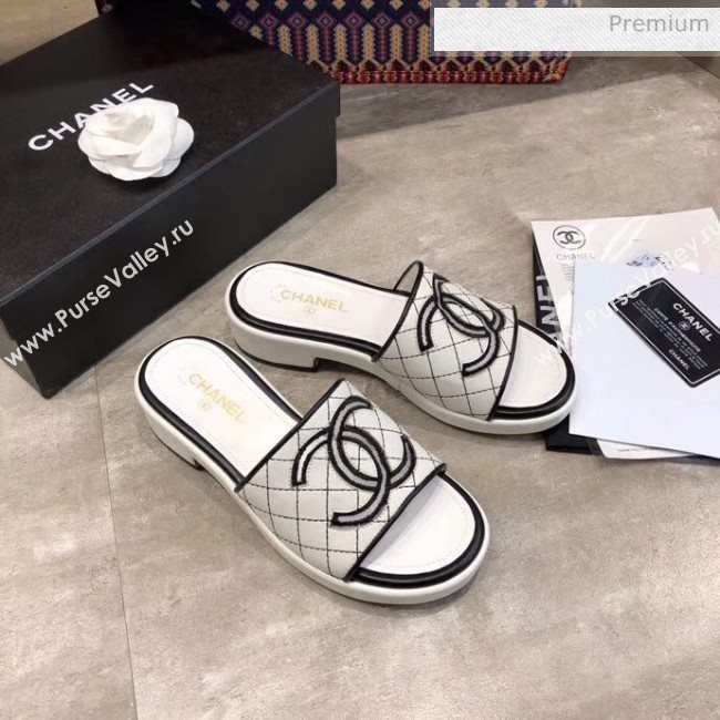 Chanel CC Quilted Flat Slide Sandals White/Black 2020 (MD-20033127)