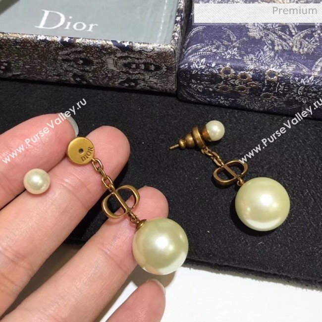 Dior Pearl CD Earrings 17 2020 (YF-20040643)