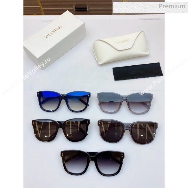 Valentino Sunglasses 43 2020 (A-20040974)