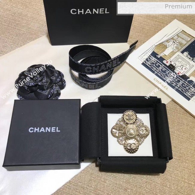 Chanel Badge Brooch 25 2020 (YF-20040652)