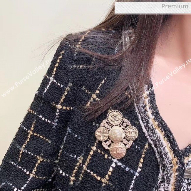 Chanel Badge Brooch 25 2020 (YF-20040652)