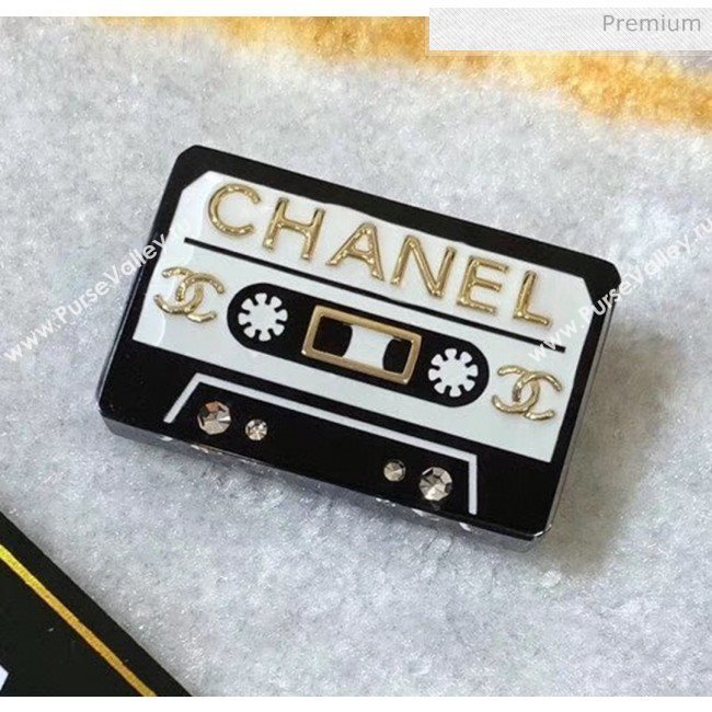 Chanel Cassette Brooch 27 2020 (YF-20040653)