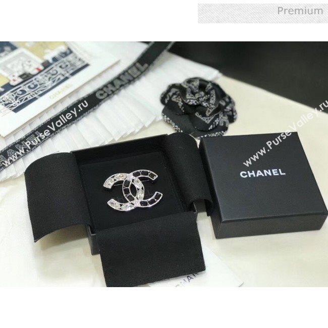 Chanel CC Brooch 48 2020 (YF-2040678)