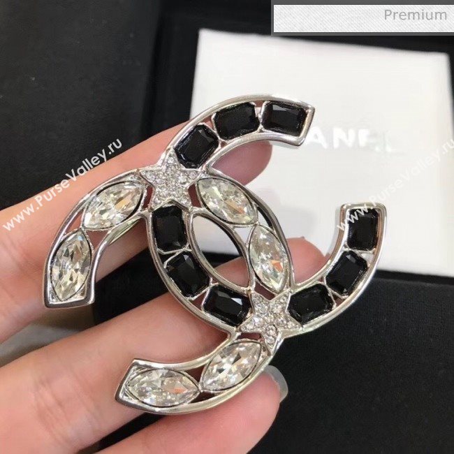 Chanel CC Brooch 49 2020 (YF-20040676)