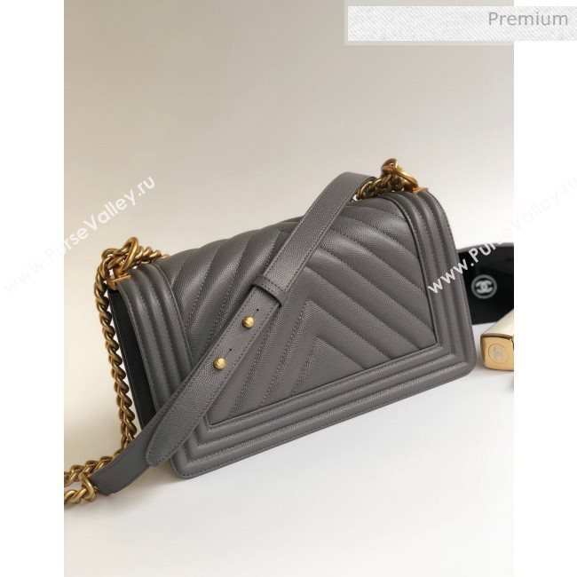 Chanel Grained Chevron Calfskin Medium Boy Flap Bag Gray 2020 (YD-0022111)
