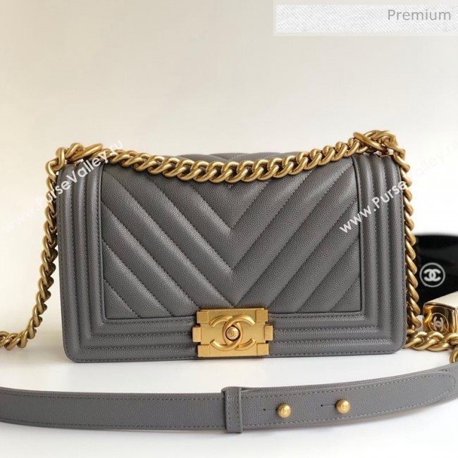 Chanel Grained Chevron Calfskin Medium Boy Flap Bag Gray 2020 (YD-0022111)
