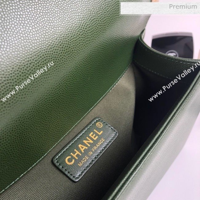 Chanel Grained Chevron Calfskin Medium Boy Flap Bag Green 2020 (YD-0022110)