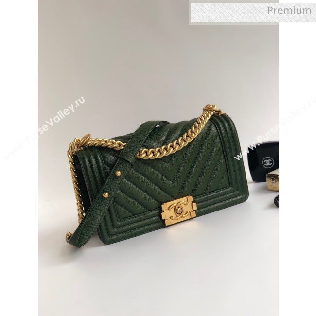 Chanel Grained Chevron Calfskin Medium Boy Flap Bag Green 2020 (YD-0022110)