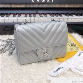 Chanel Soft Grained Leather Classic Flap Bag Silver 2019 (HF-9030720)