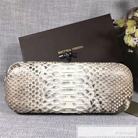 Bottega Veneta Large Snakeskin Woven Knot Clutch Grey/White (WT-9053114)