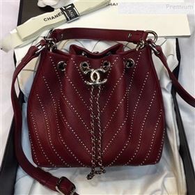 Chanel Studded Chevron Calfskin Bucket Bag Burgundy 2019 (JIYUAN-9102219)