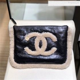 Chanel Shiny Crumpled Sheepskin and Shearling Sheepskin Clutch Beige/Black 2019 (SMJD-9110411)