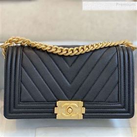 Chanel Chevron Grained Calfskin Medium Boy Flap Bag A67086 Black/Bright Gold 2019 (SMJD-0010212)