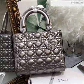 Dior Lady Dior Medium Bag in Cannage Metallic Leather Grey/Silver 2019 (XXG-0011728)