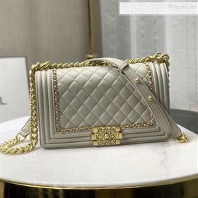 Chanel Quilted Calfskin Chain Medium Boy Flap Bag A67086 Gray 2019 (KAIS-9120923)