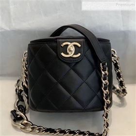 Chanel Quilted Lambskin Chain Round Vanity Case AS1355 Black 2019 (SMJD-9121701)
