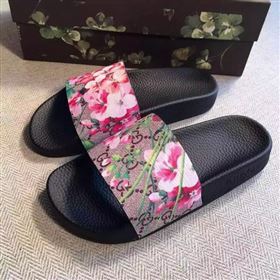Gucci Slippers Leather GG759 Bloom