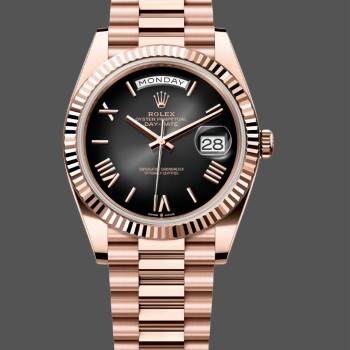 Rolex Day Date in 18 ct Everose Gold M228235 0055 40mm (w17402633)