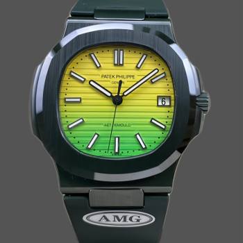Patek Philippe Nautilus Yellow & Green 5711 40MM Watch (w17171880)
