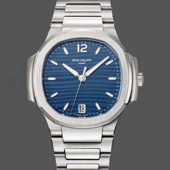 Patek Philippe Ladies Nautilus Blue Dial and Grey Dial 7118 1A 001 35.2mm (w17184079)