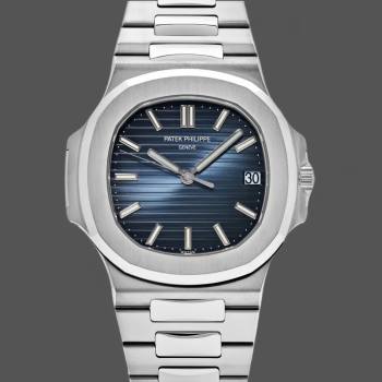 Patek Philippe Nautilus 5711 1A Blue Dial 40mm Mens Watch (w17822115)