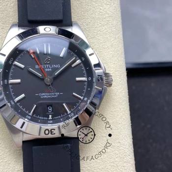 Breitling Chronomat GMT 40 A32398101B1A1 Rubber Strap  (w23123840)