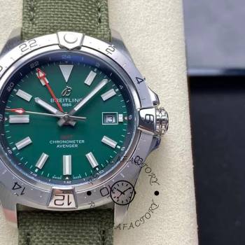 Breitling Avenger Automatic Gmt A32320101B1X1 Green Dial  (w23127413)