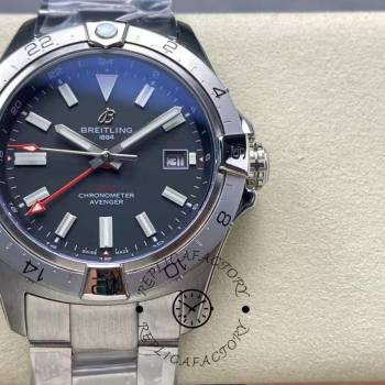 Breitling Avenger GMT 44MM Red Pointer A32320101B1A1  (w23128799)