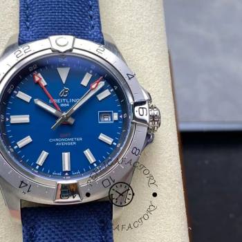 Breitling Avenger Automatic GMT A32320101C1X1 44mm  (w23129001)