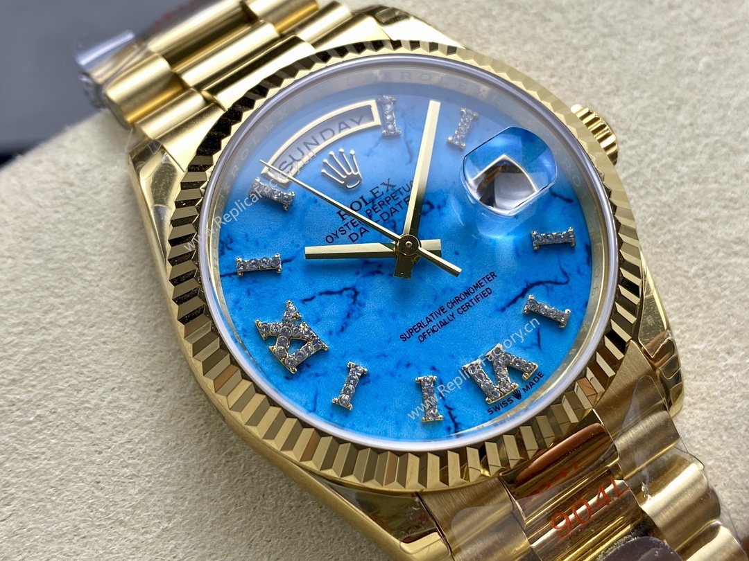 Rolex Day-Date 128238 Fluted Bezel Turquoise Diamond Dial 36MM Unisex Watch - Image 4