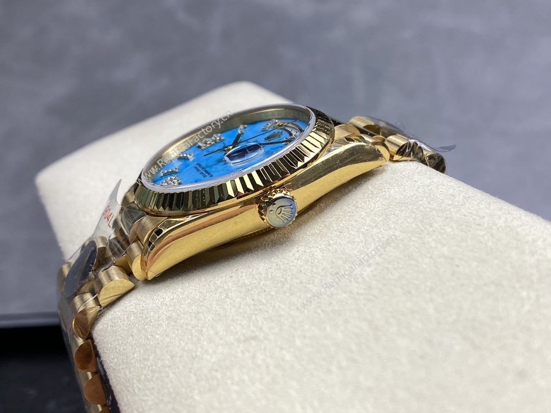 Rolex Day-Date 128238 Fluted Bezel Turquoise Diamond Dial 36MM Unisex Watch - Image 8