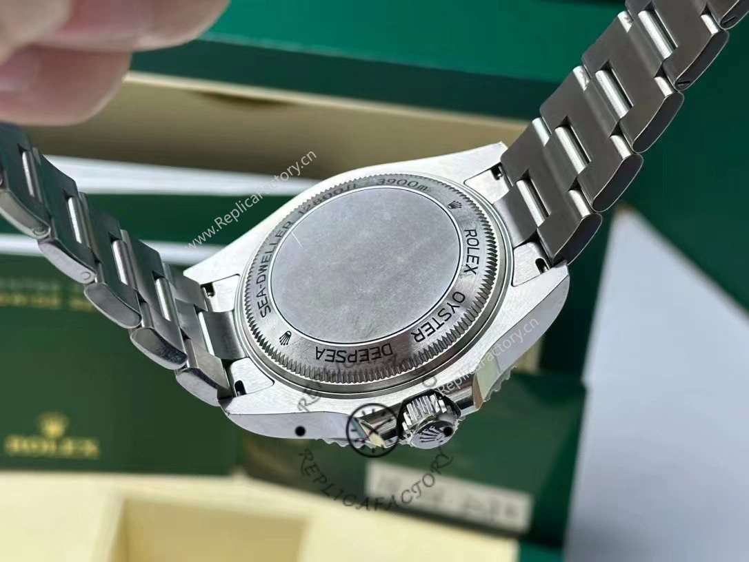 Rolex Deepsea 126660