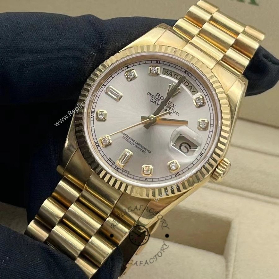 Rolex Day-Date 118238 Silver Diamond Dial