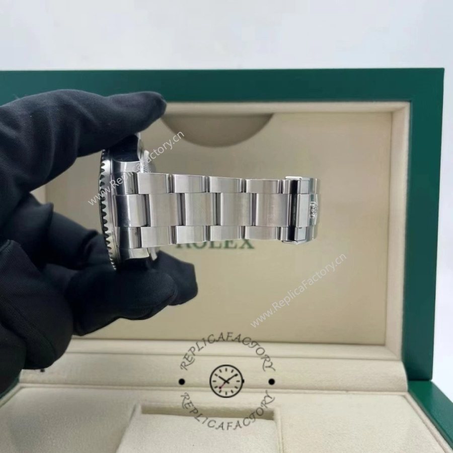 Rolex Sea-Dweller Deepsea 116660