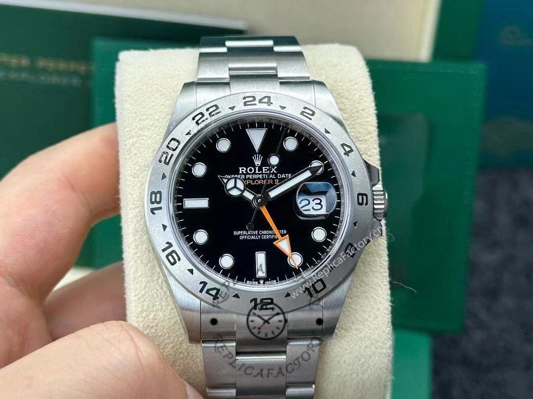 Rolex Explorer II m226570 0002