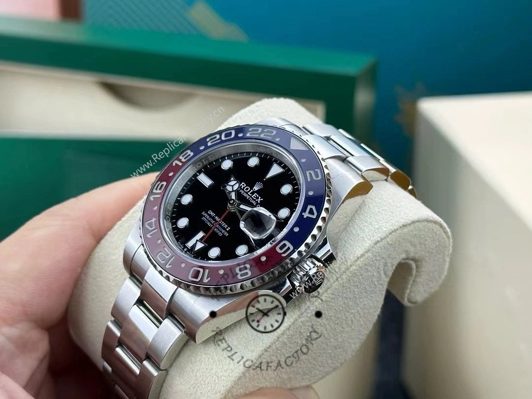 Rolex GMT-Master II 126710BLRO 0002