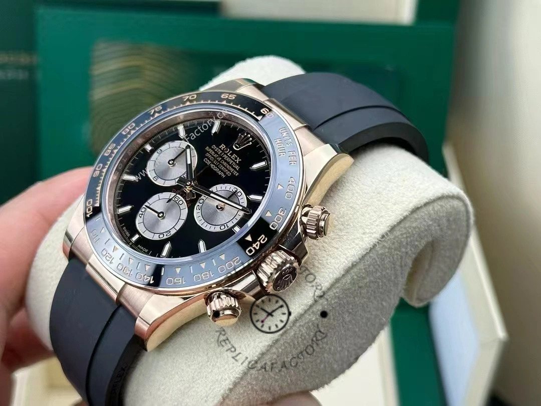 Rolex Cosmograph Daytona 126515LN