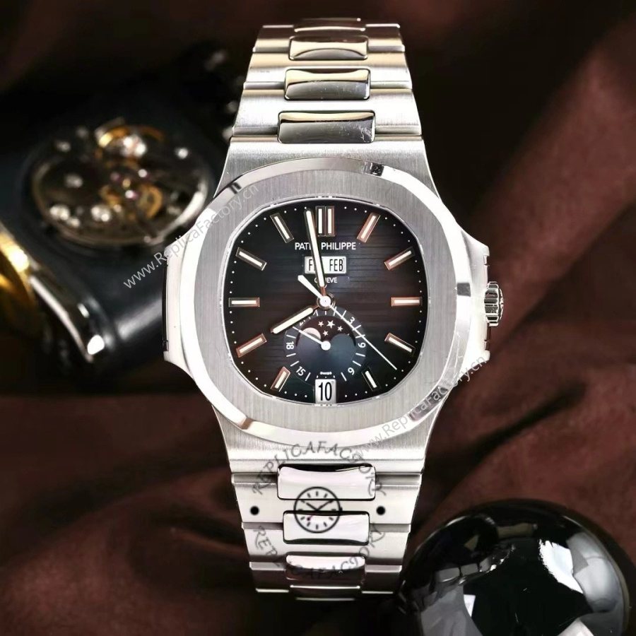 Patek Philippe Nautilus 5726 1A 001