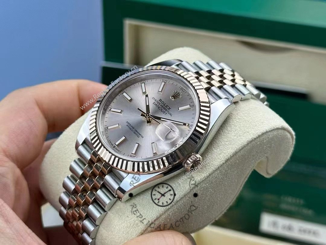 Rolex Datejust 41mm Two Tone Rose Gold Jubilee Band Sundust Index Dial 126331 0010