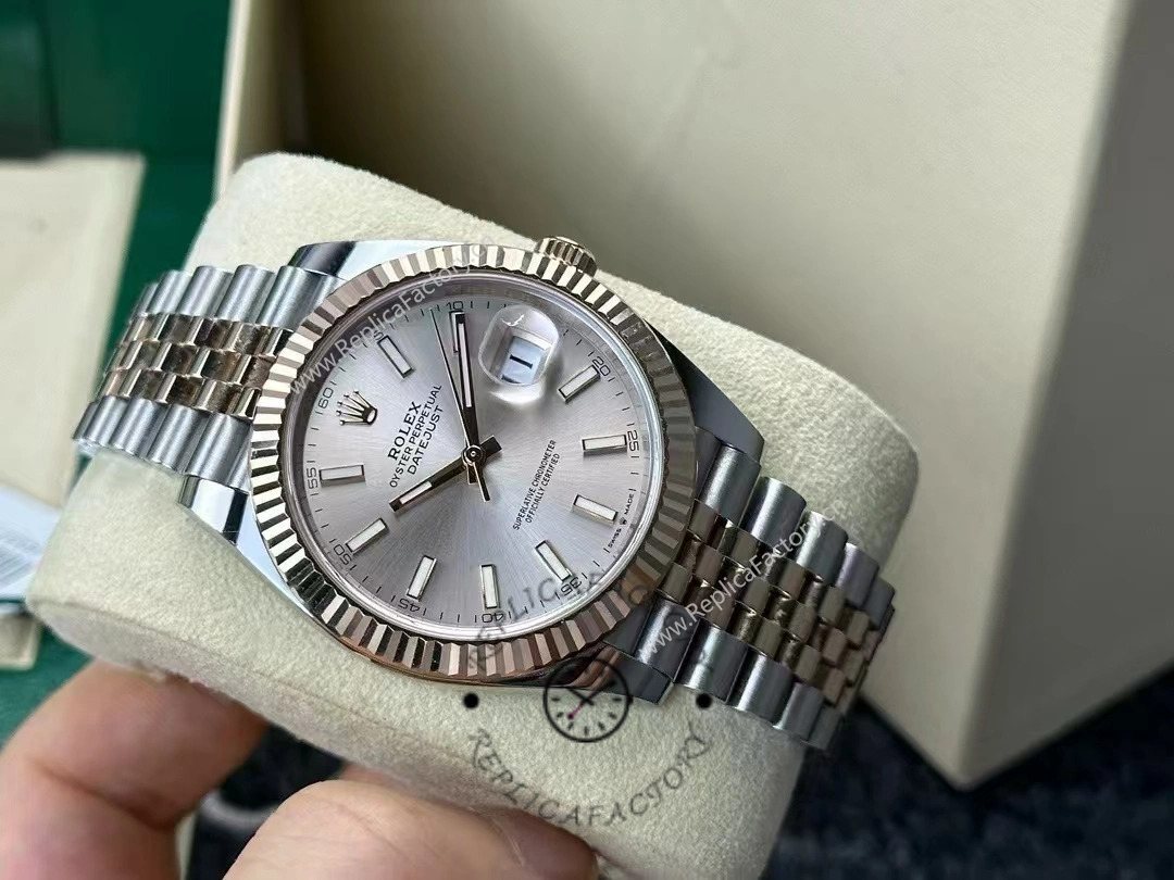 Rolex Datejust 41mm Two Tone Rose Gold Jubilee Band Sundust Index Dial 126331 0010