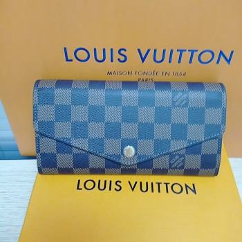 Customer Order PV221