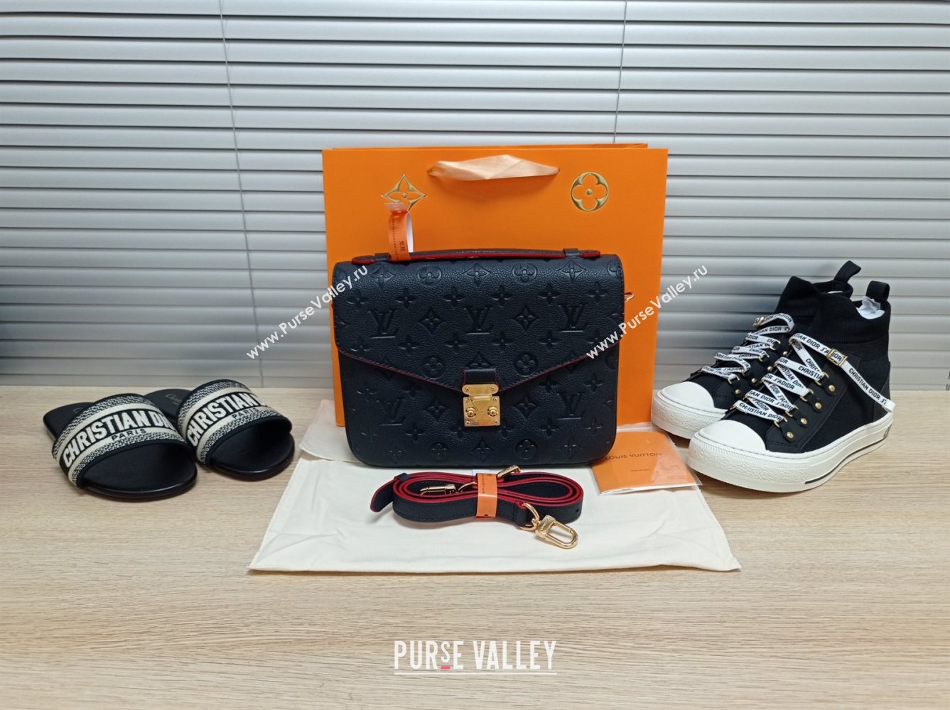 Customer Order PV837